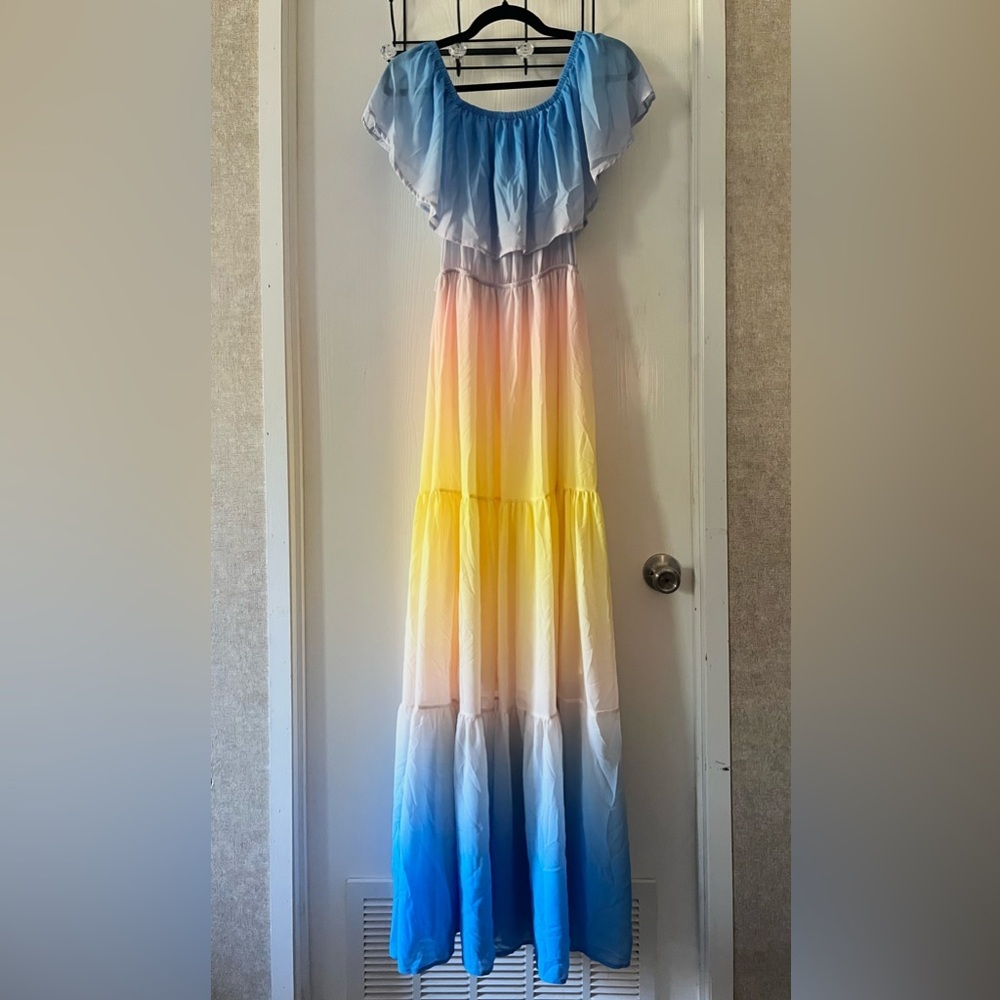 Flying Tomato Ombr Off-Shoulder Tiered Sheer Maxi Dress — image 4 of 7
